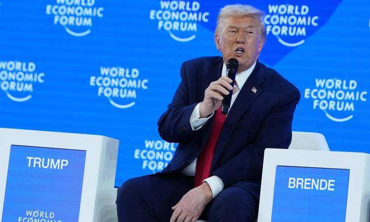 الرئيس الأمريكي دونالد ترامب