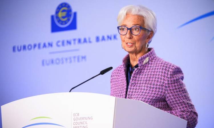 رئيسة البنك المركزي الأوروبي كريستين لاجارد