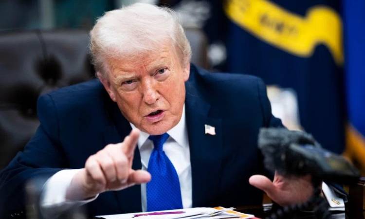 الرئيس الأمريكي دونالد ترامب