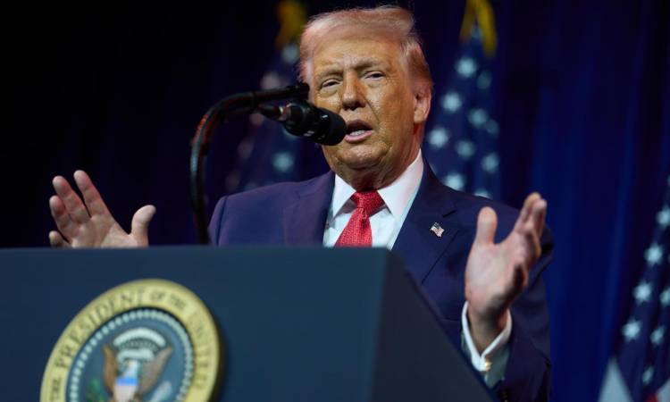 الرئيس الأمريكي دونالد ترامب