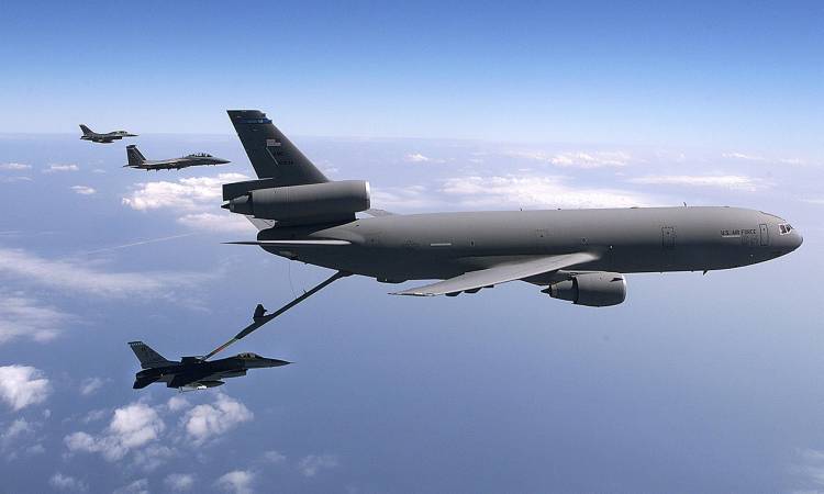 طائرات أمريكية مخصصة للتزود بالوقود