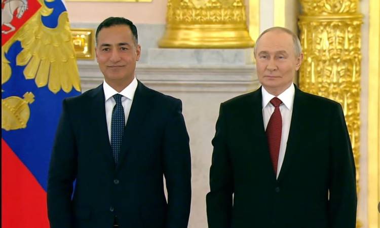 الرئيس الروسي والسفير المصري