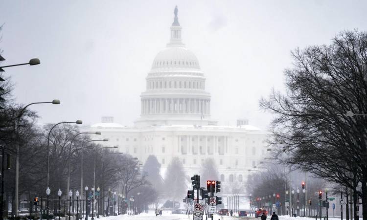 العواصف الثلجية في الولايات المتحدة