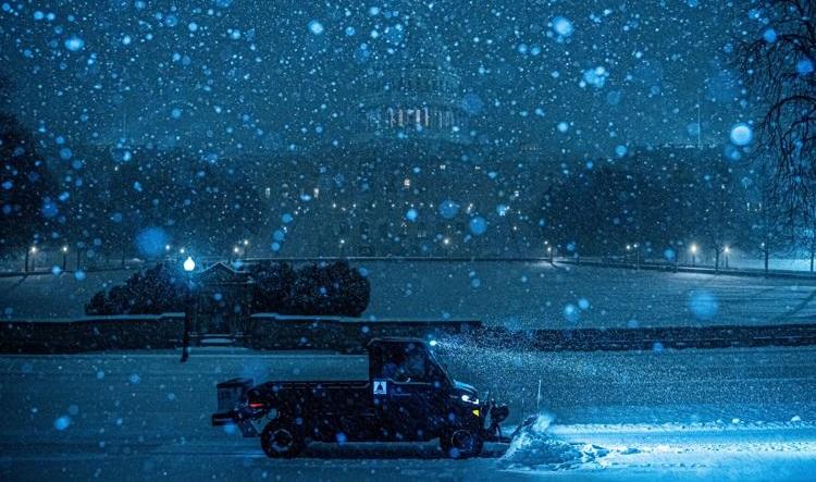 العواصف الثلجية في الولايات المتحدة