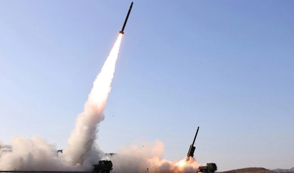 كيم جونج أون شرف على تجربة إطلاق صواريخ