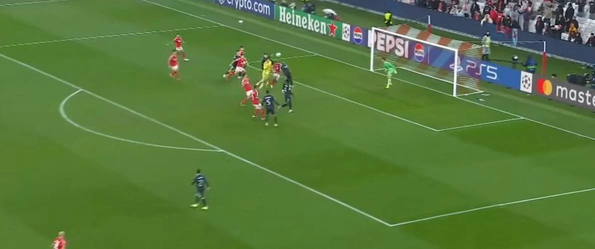 بنفيكا ضد الريال